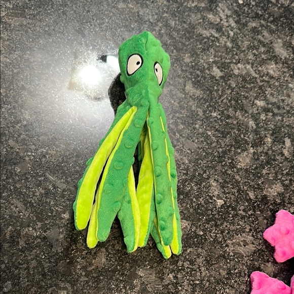 Green Octopus Dog Toy - Picture 10 of 10
